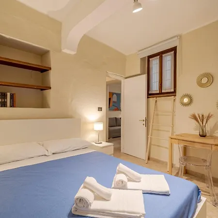 Appartement Barbaroux Chic&central Flat